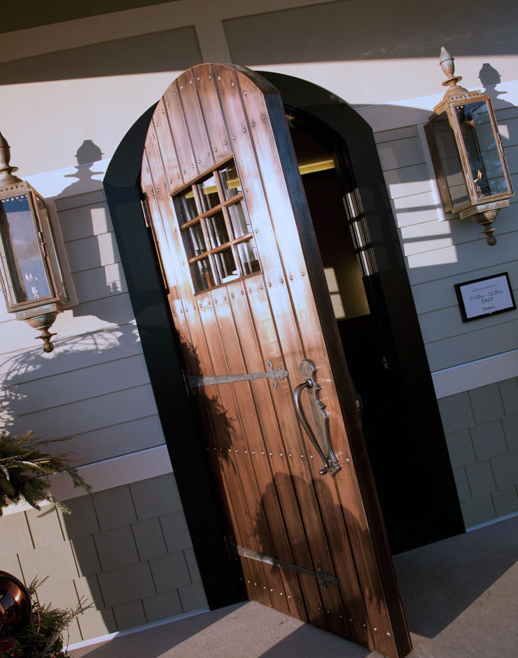 همیشه در خدمت